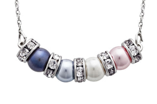 Give Mom a Gift She’ll Cherish: Beautiful Birthstone Jewelry for Mother’s Day